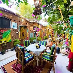 https://peace-garden.hotels-luxor-egypt.com